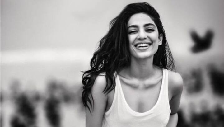 Sobhita Dhulipala showcases her hotness in a monochrome picture