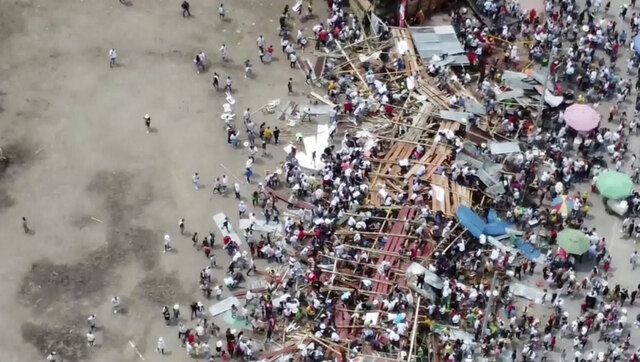 Watch: Spectator stands collapse in Colombia during bullfight; at least four dead, hundreds hurt Watch: Spectator stands collapse in Colombia during bullfight; at least four dead, hundreds hurt