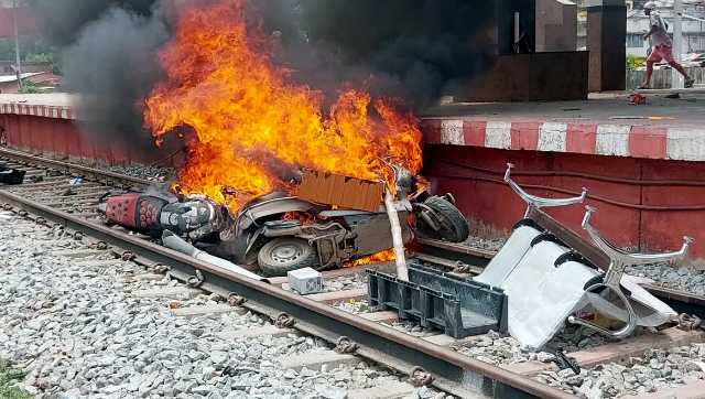 Firstpost Podcast: Why India is seeing protests against the Agnipath scheme Firstpost Podcast: Why India is seeing protests against the Agnipath scheme