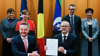 Australia's new government commits to reduce greenhouse emissions by 43%