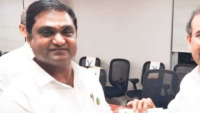 'You have caused lot of trouble to our Shiv Sena leader': Rebel Sena MLA Balaji Kinikar receives death threat 'You have caused lot of trouble to our Shiv Sena leader': Rebel Sena MLA Balaji Kinikar receives death threat