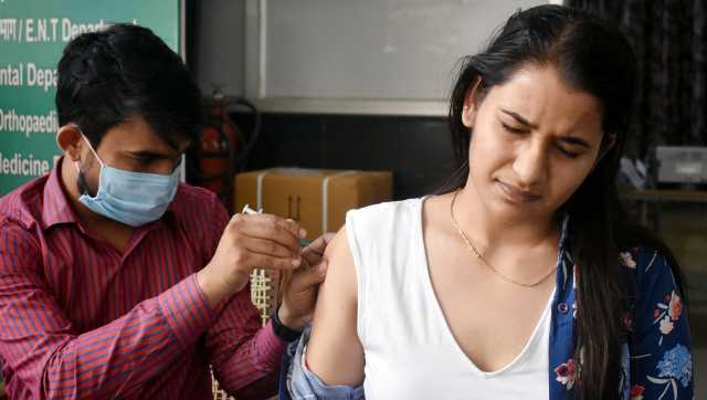 COVID-19: Centre asks Delhi and six states to focus on testing, vaccination amid rise in cases COVID-19: Centre asks Delhi and six states to focus on testing, vaccination amid rise in cases
