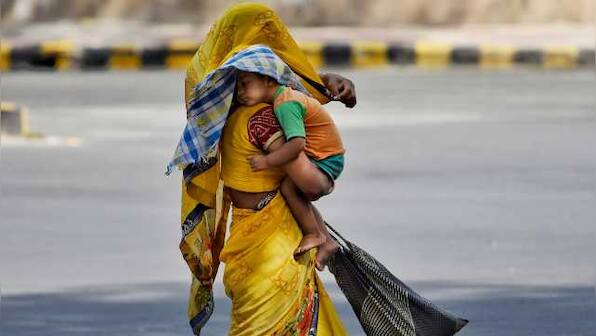 Weather update: Slight relief for Delhi from heatwave, IMD predicts cloudy skies, light rain today