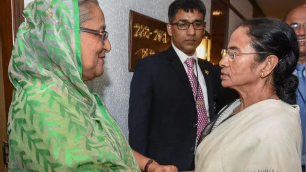 Bangladesh PM sends mango gift to Mamata Banerjee