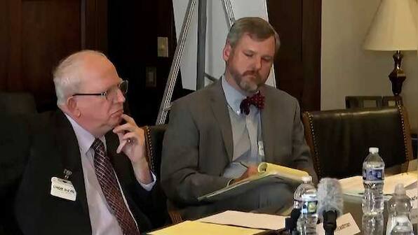 Conservative lawyer who aided Donald Trump during 2020 US polls says federal agents seized phone