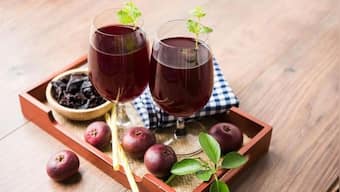 Nutritionist Lovneet Batra explains how Kokum helps to deal with acidity in summers, watch video