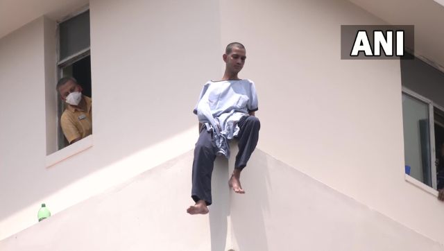 Kolkata: Man falls from 7th floor of hospital, seriously injured Kolkata: Man falls from 7th floor of hospital, seriously injured