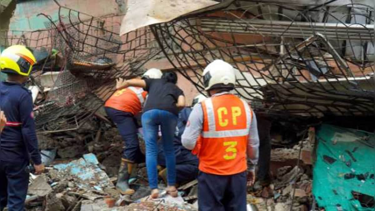 Mumbai: Toll in four-storey building collapse in Kurla rises to three, around eight feared trapped under debris