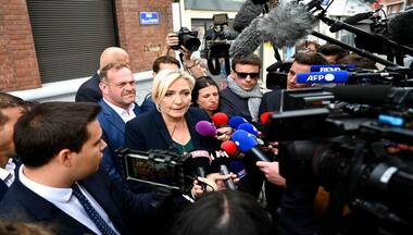 French presidential polls: Far-right's Marine Le Pen hails 'seismic event' as Macron reduced to minority