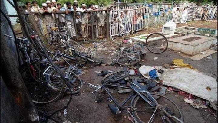 Malegaon blast: Bombay High Court directs NIA to submit fortnightly report on trial status