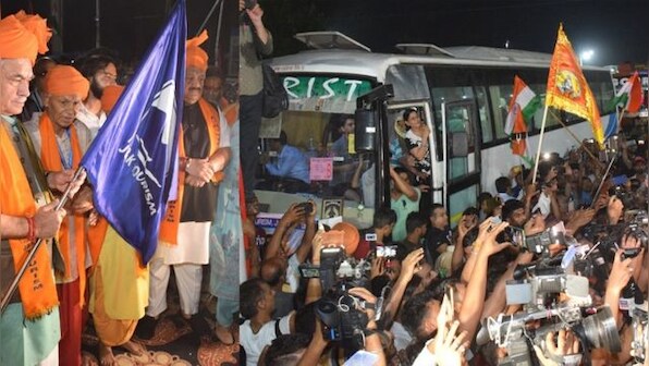 Amarnath Yatra: Manoj Sinha flags off first batch of pilgrims from Jammu