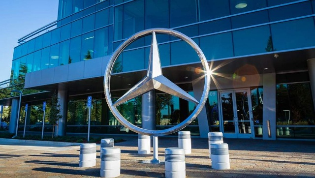 Mercedes Benz recalls one million cars, mainly SUVs and minivans, over fear of faulty brakes Mercedes Benz recalls one million cars, mainly SUVs and minivans, over fear of faulty brakes