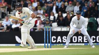 Highlights, England vs New Zealand, 3rd Test Day 4 in Headingley: Hosts in driver's seat in chase of 296
