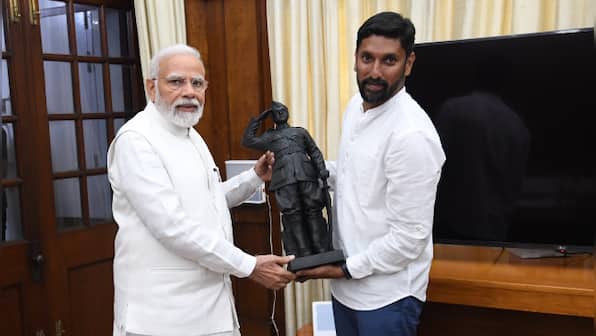 Meet Arun Yogiraj, the Kedarnath Shankara sculptor who will be making Netaji statue in Delhi