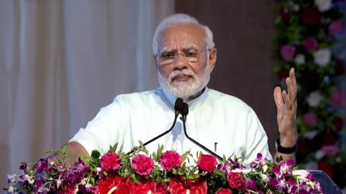 Every citizen in India has celebrated achievements of our scientists: PM Modi in Gujarat