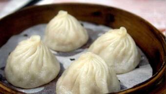 Love chowing down on momos? AIIMS experts say chew before you swallow after man chokes on dumpling
