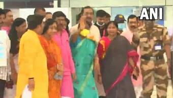 Droupadi Murmu leaves for Delhi, seeks cooperation from all for presidential polls