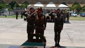 J&K: Soldier succumbs to injuries sustained in Shopian car blast
