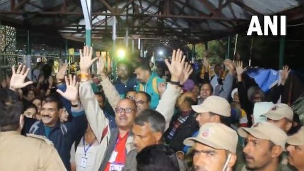 Amarnath Yatra begins, 2,750 pilgrims leave Nunwan base camp for cave shrine