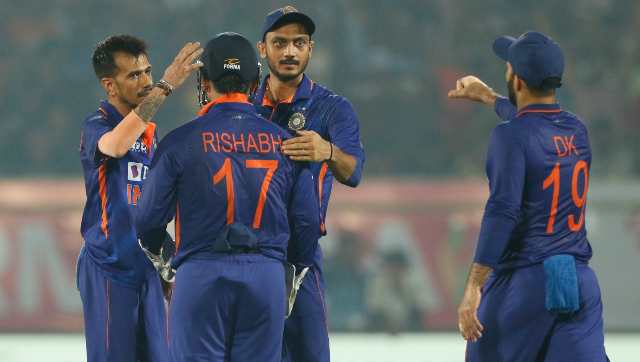 India vs South Africa: 'Bowlers did a fantastic job for us,' Rishabh Pant hails bowling unit after 3rd T20I win India vs South Africa: 'Bowlers did a fantastic job for us,' Rishabh Pant hails bowling unit after 3rd T20I win