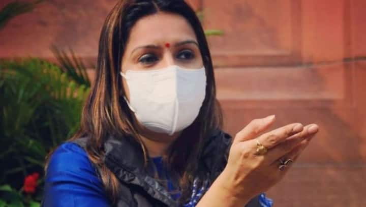 Receiving threatening, abusive calls: Shiv Sena MP Priyanka Chaturvedi