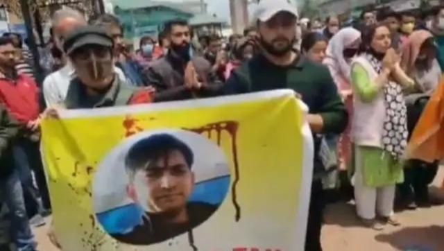 No shifting of Kashmir migrant employees to Jammu; Amarnath Yatra on schedule No shifting of Kashmir migrant employees to Jammu; Amarnath Yatra on schedule