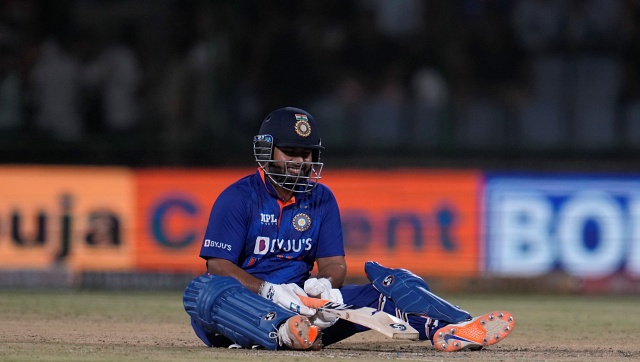 Rishabh Pant collides with two players during India vs SA 1st T20I, survives run-out; watch Rishabh Pant collides with two players during India vs SA 1st T20I, survives run-out; watch