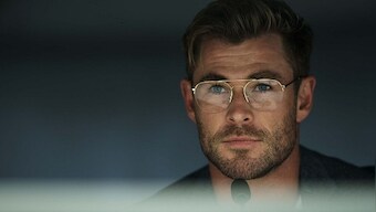 Chris Hemsworth's Spiderhead never crawls out of its own predictability