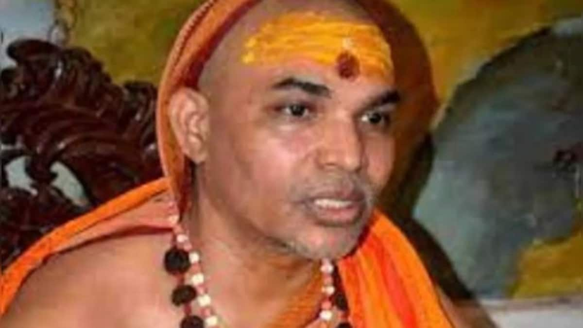 Gyanvapi mosque issue: Hindu seer ends fast days after being denied permission to pray at 'Shivling'