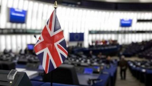 Three of the four vessels authorized by the UK to fish near South Georgia starting 1 May belong to Argos Froyanes, a British-Norwegian company. AP