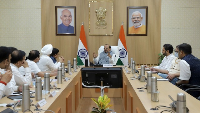 AAP on warpath against VK Saxena: History shows battle between Delhi government and L-G is just beginning AAP on warpath against VK Saxena: History shows battle between Delhi government and L-G is just beginning