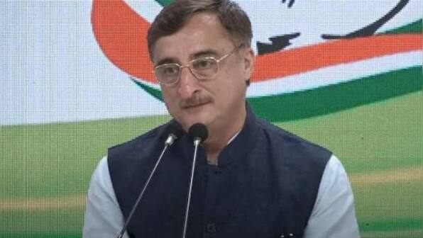 Take immediate steps to restore peace in Kashmir, stop targeted killings: Congress to Centre