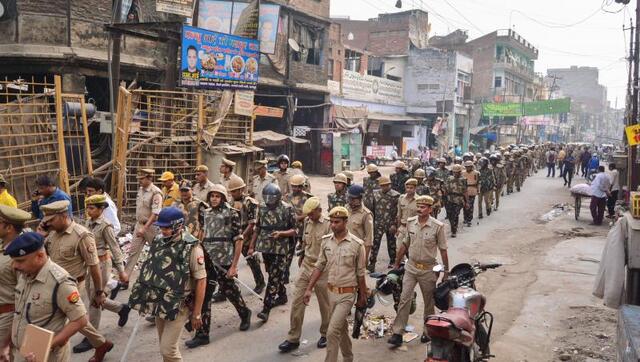 Muslim cleric threatens to 'chop off tongues that insult Prophet Mohammad' in Rajasthan's Bundi area Muslim cleric threatens to 'chop off tongues that insult Prophet Mohammad' in Rajasthan's Bundi area