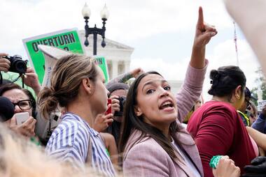 AOC uses Twitter jibe to spread information on abortion resources after US SC overturns Roe vs Wade