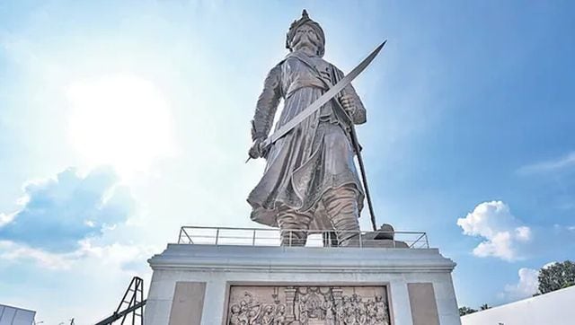 The 108-feet Nadaprabhu Kempegowda Statue Inaugurated By PM Modi: Why ...