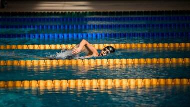 Celebrity nutritionist Pooja Makhija shares what to eat before and after your swimming session