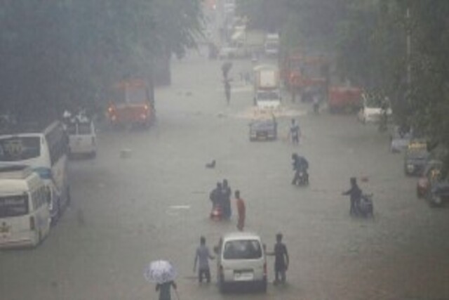 Maharashtra rains: 22 tourists stuck near waterfall in Nashik rescued; 1 missing Maharashtra rains: 22 tourists stuck near waterfall in Nashik rescued; 1 missing