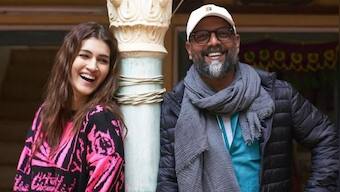 Director Laxman Utekar remarks Kriti's performance in MiMi as unbeatable
