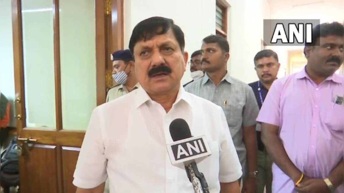 Shivamogga violence: Karnataka home minister holds meeting with senior police officials