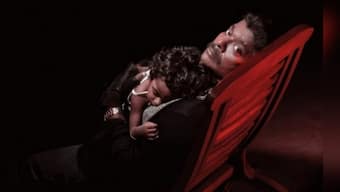 Iravin Nizhal movie review: An experimental thriller that works only because of its experiment