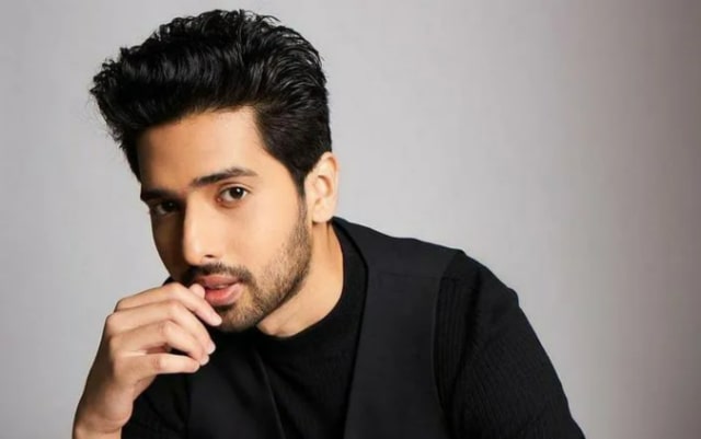 Playback singer Armaan Malik turns 27: Here's a playlist of his latest songs Playback singer Armaan Malik turns 27: Here's a playlist of his latest songs