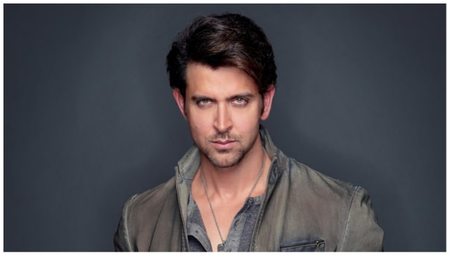 17 years ago Hrithik Roshan took heroic avatar to save a girls life during the Mumbai Floods in 2005 17 years ago Hrithik Roshan took heroic avatar to save a girls life during the Mumbai Floods in 2005