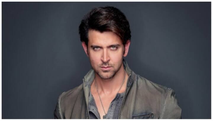 17 years ago Hrithik Roshan took heroic avatar to save a girls life during the Mumbai Floods in 2005