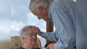 Watch: Elderly man combs wife's hair, internet gets 'The Notebook' vibes