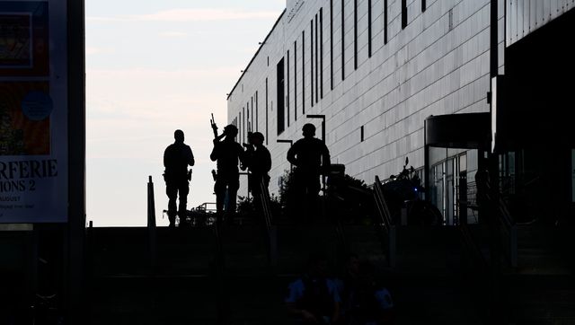 Denmark: Three dead and three critically wounded in shooting at Copenhagen mall Denmark: Three dead and three critically wounded in shooting at Copenhagen mall