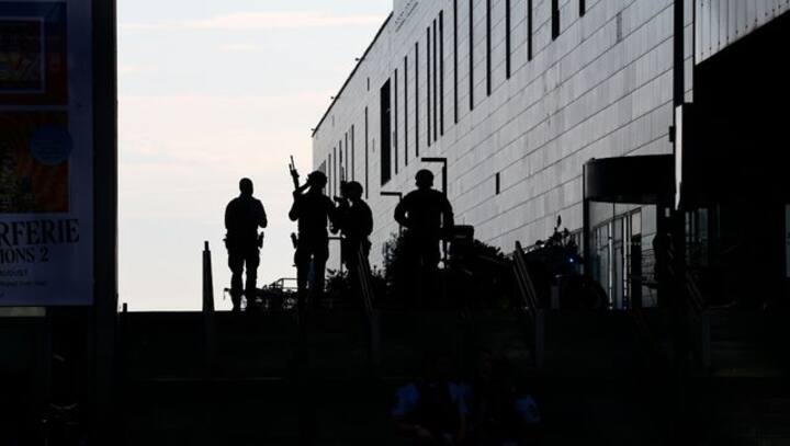 Denmark: Three dead and three critically wounded in shooting at Copenhagen mall