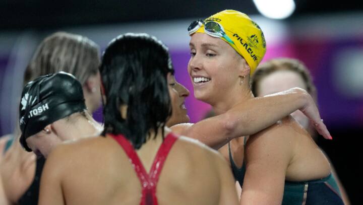 Commonwealth Games: Australian swim star Emma McKeon, New Zealand cyclists dazzle on Day 2