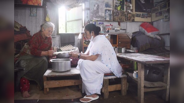 Watch: After pani puri, Mamata Banerjee tries her hand at making momos in Darjeeling