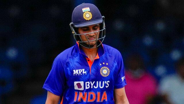 Watch: Shubman Gill's 'Dilscoop' goes wrong, bizarre dismissal goes viral Watch: Shubman Gill's 'Dilscoop' goes wrong, bizarre dismissal goes viral