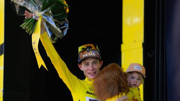 Tour de France 2022: Jonas Vingegaard virtually wraps up title after finishing 2nd in time trial